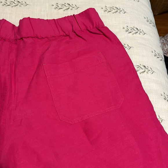 Coldwater Creek Natural fit magenta pull on shorts women’s 14 - Picture 3 of 8